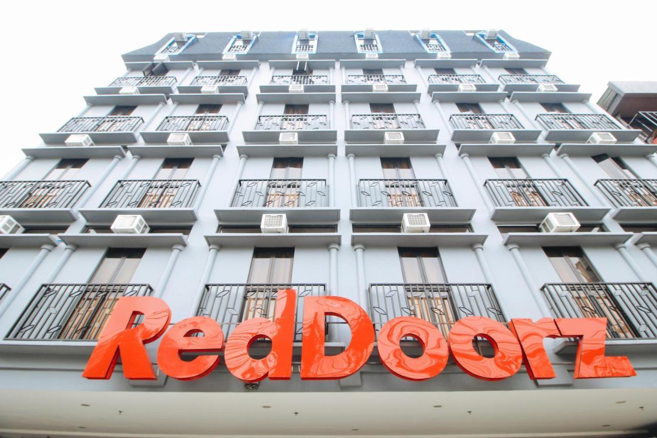 Reddoorz Plus @ Jardin Suites Guadalupe Nuevo Mandaluyong Esterno foto