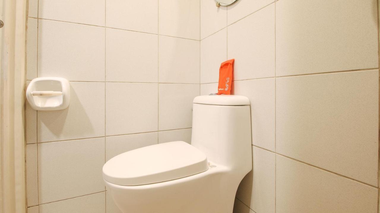 Reddoorz Plus @ Jardin Suites Guadalupe Nuevo Mandaluyong Esterno foto
